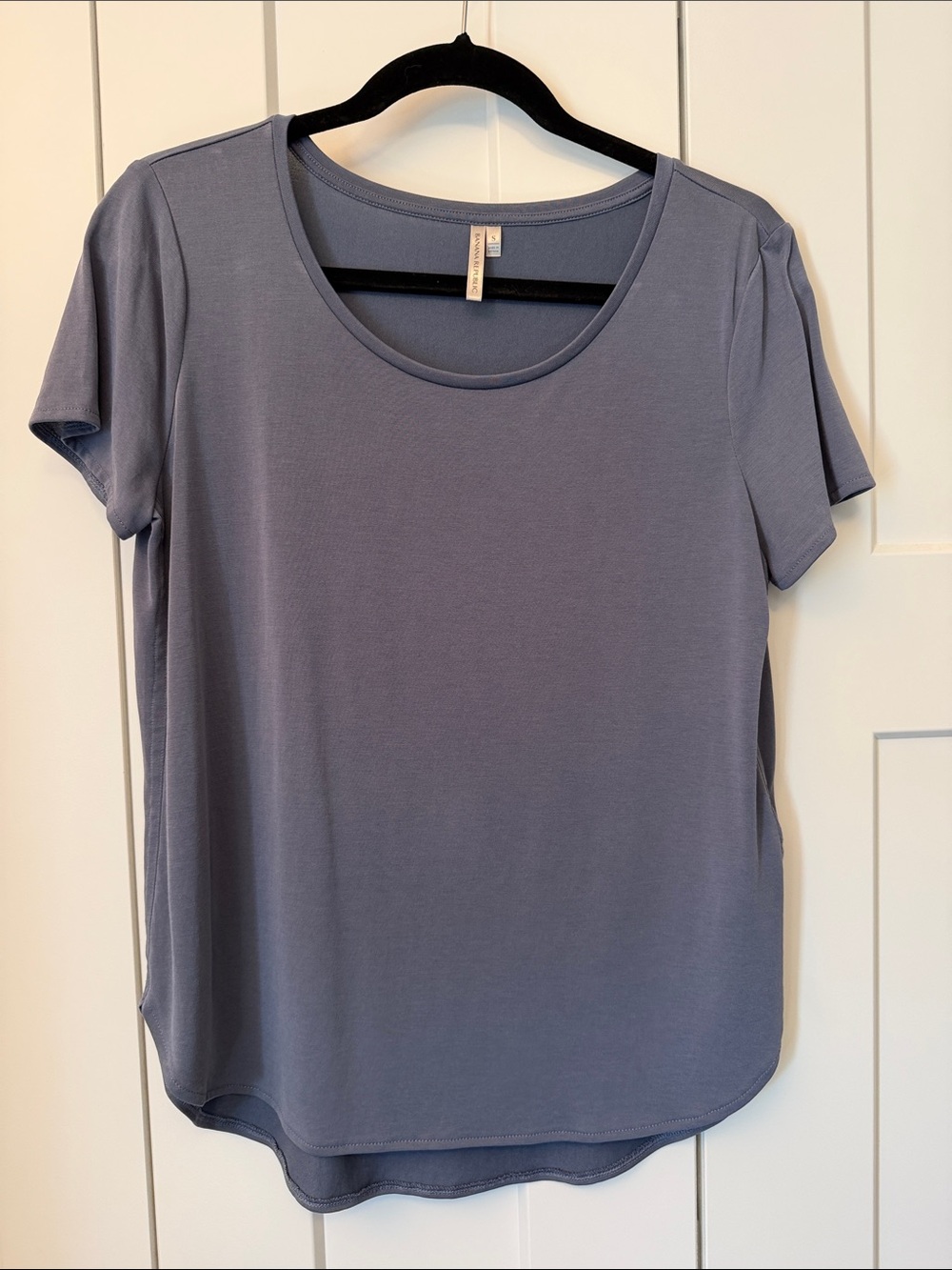 Banana Republic Slate Blue Short Sleeve Scoop Neck Tee